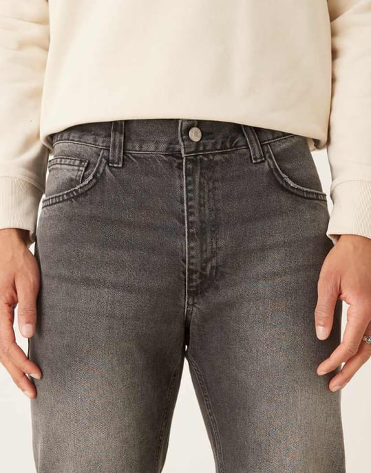 ASOS DESIGN vintage flare-jeans med toning i svart tvätt - Image 4