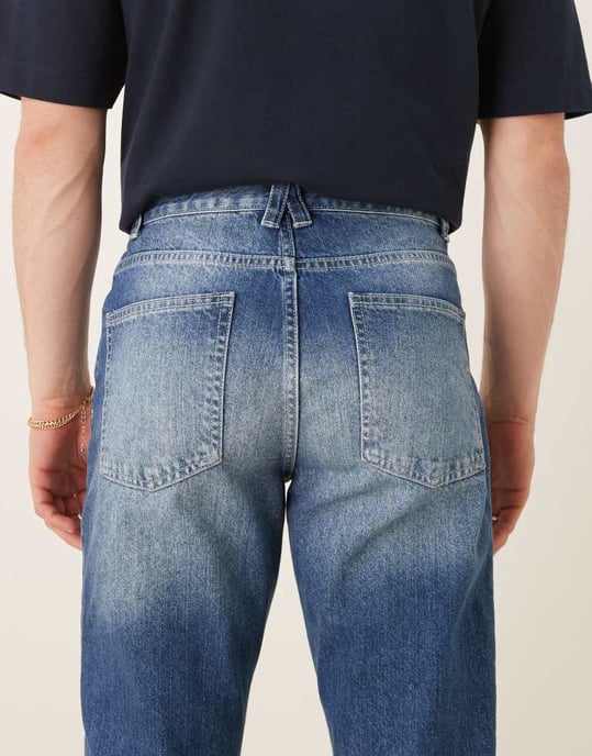 ASOS DESIGN vintage flare jeans i medtvättad blå - Image 4