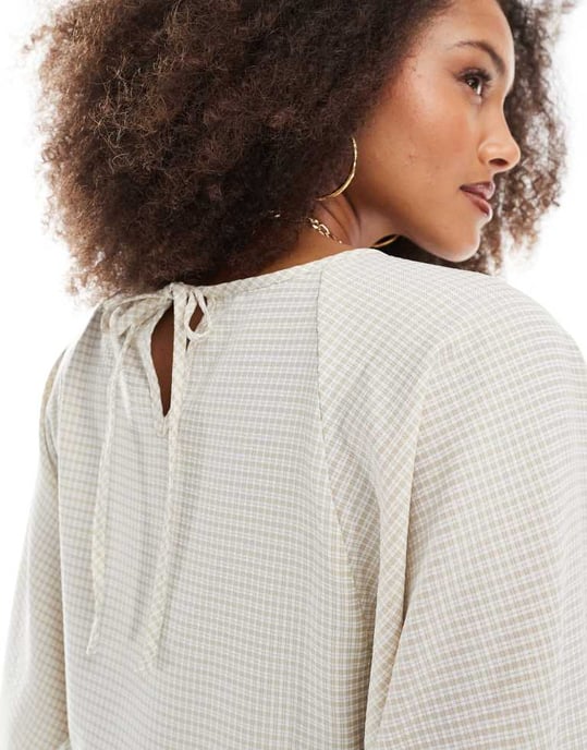 Daisy Street oversized long sleeve smock mini dress in washed sand check - Image 2