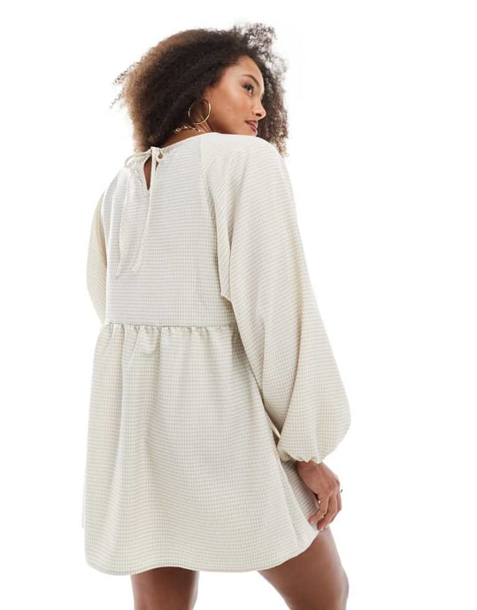 Daisy Street oversized long sleeve smock mini dress in washed sand check - Image 3