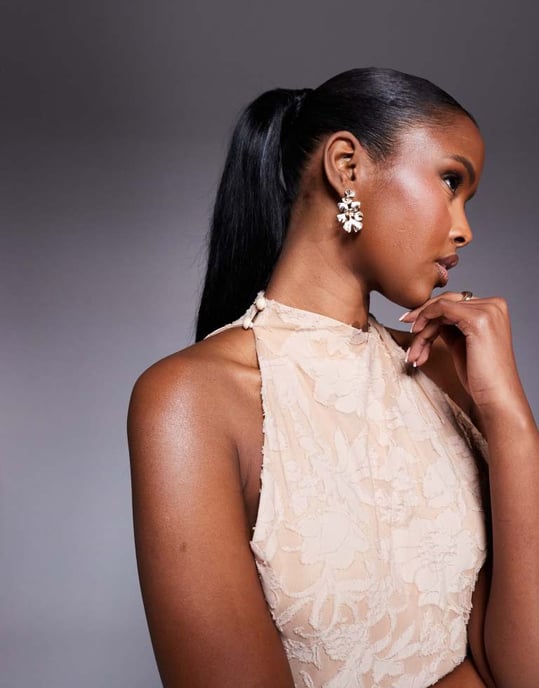 ASOS DESIGN ärmlös med asymmetrisk kjol devore mini klänning i sten - Image 2