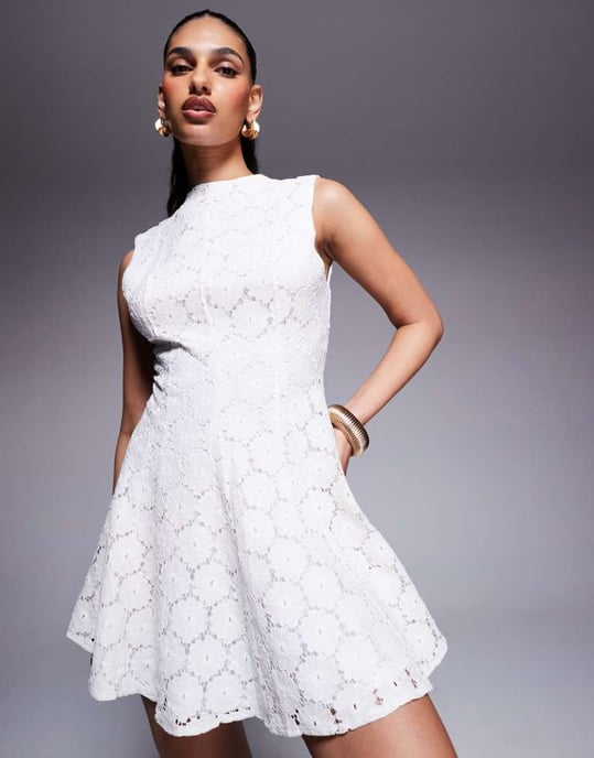 ASOS DESIGN höghalssydd plisserad spetsminiklänning i krämfärg - Image 3