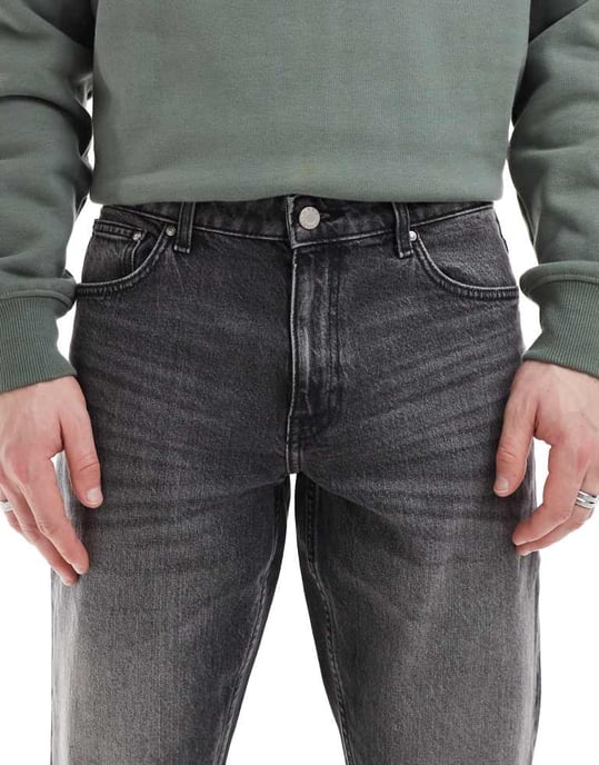 ASOS DESIGN stretch taperade jeans i vintage svart tvätt - Image 4