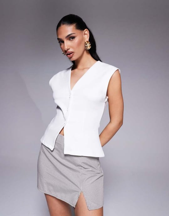 ASOS DESIGN premium ponte väst i elfenben - Image 1