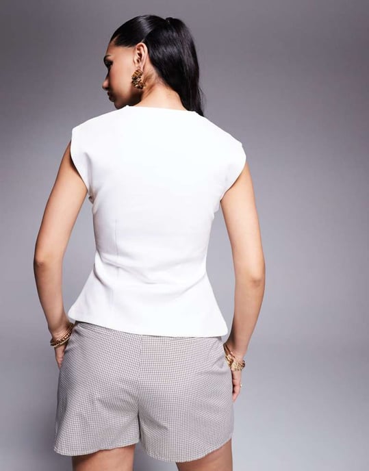 ASOS DESIGN premium ponte väst i elfenben - Image 4