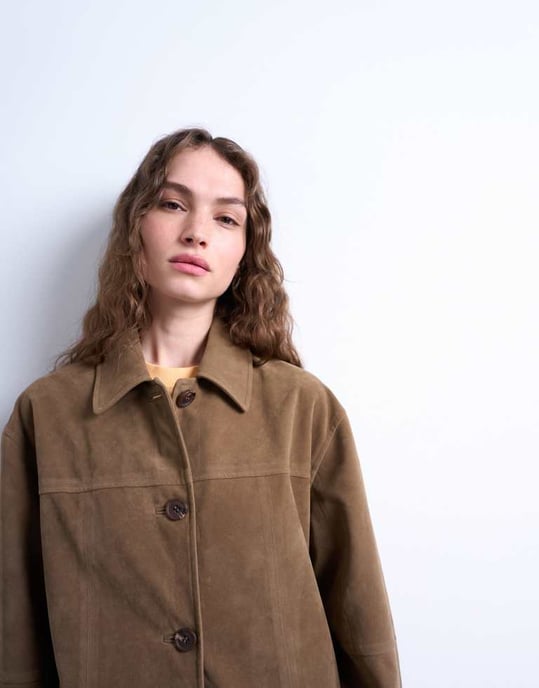 Topshop boxig midilång högslitning av konstläderjacka i brunt - Image 3