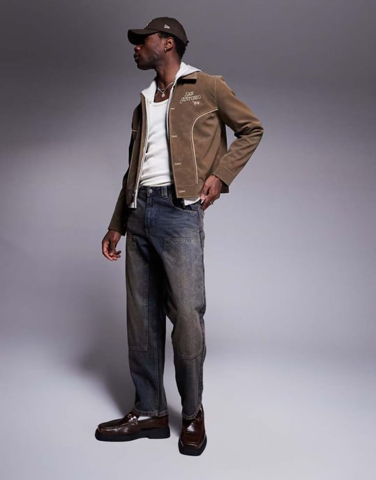 ASOS DESIGN vanlig harrington faux mockakappa med broderi i brunt - Image 3