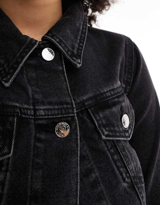 Miss Selfridge denim girlfriendjacka i helt svart tvätt - Image 2