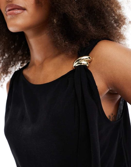 ASOS DESIGN linnemix topp med detaljer i svart - Image 4
