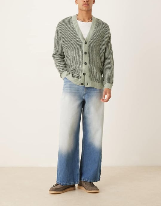ASOS DESIGN super baggy med extrem sidoventilation i mid blue wash - Image 1