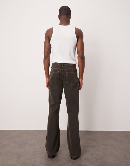 ASOS DESIGN vida flare jeans i brun tvätt - Image 2