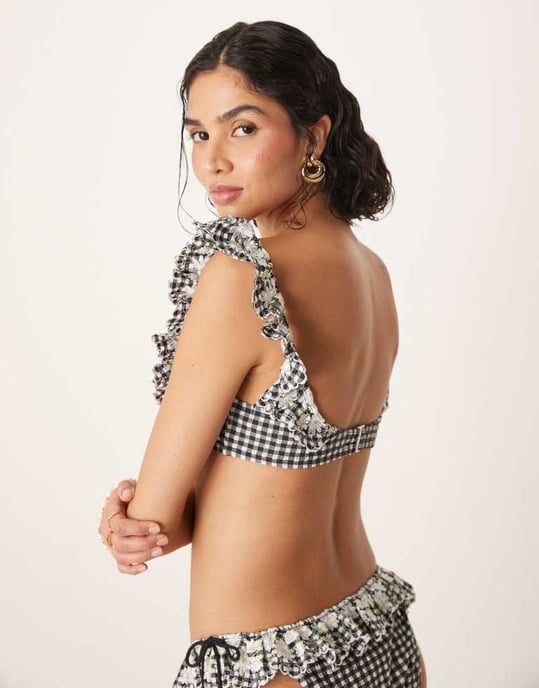 For Love & Lemons Daisy Lane Bikiniöverdel i mono gingham - Image 4