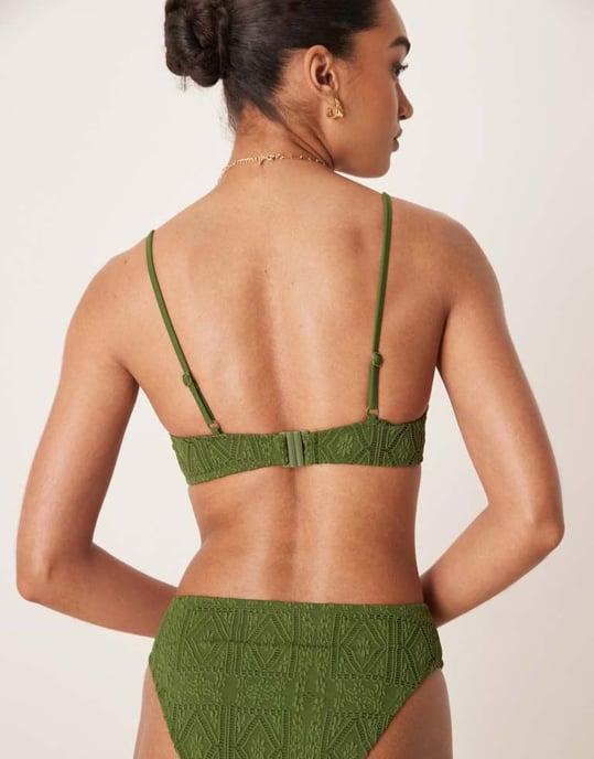 ASOS DESIGN Bertie broderad baddragsöverdel med bygel i olivgrön - Image 3
