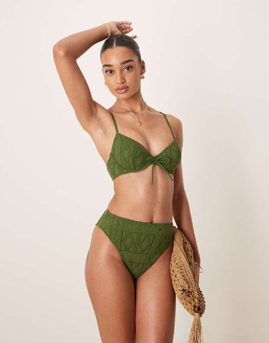 ASOS DESIGN Bertie broderad baddragsöverdel med bygel i olivgrön - Image 4