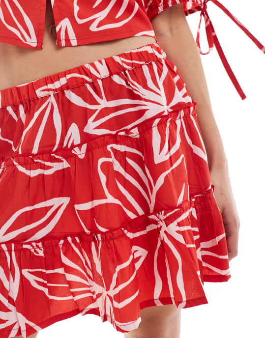 Wednesday's Girl bold bloom print mini skirt co-ord in red - Image 2