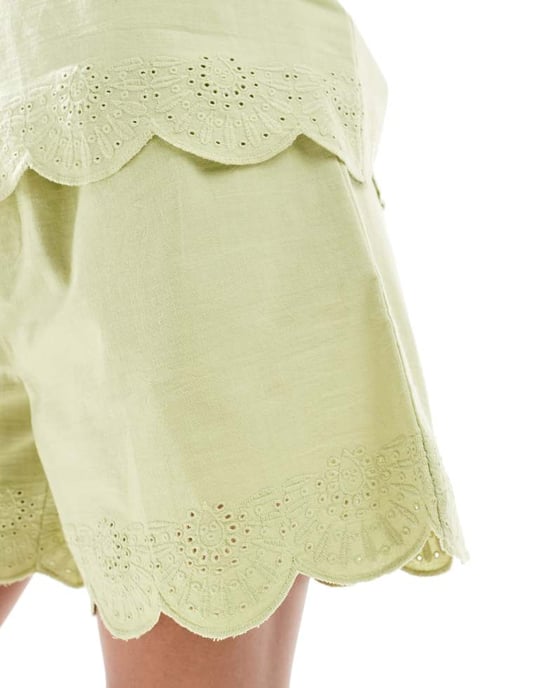 Native Youth scallop edge linen shorts in sage green - Image 3