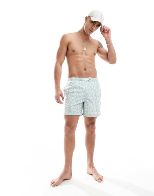 Hollister Y2K badshorts i ljusblått blommönster - Image 2