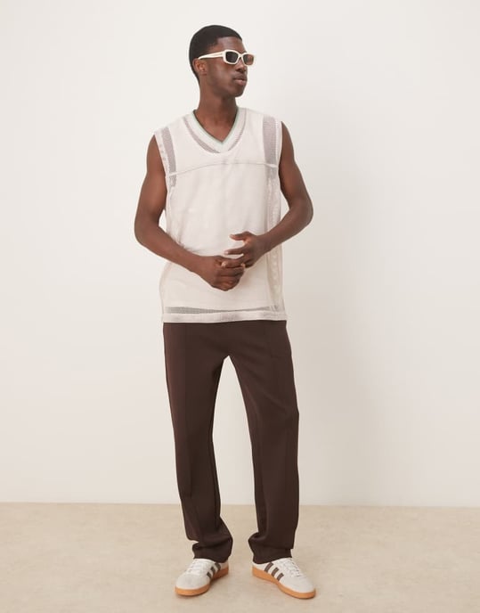 ASOS DESIGN oversized tank med v-ringning i stenöppen mesh - Image 3