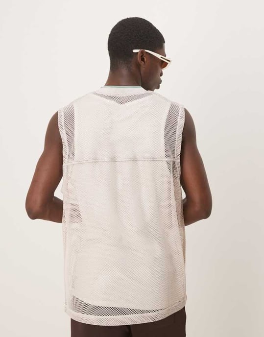 ASOS DESIGN oversized tank med v-ringning i stenöppen mesh - Image 4