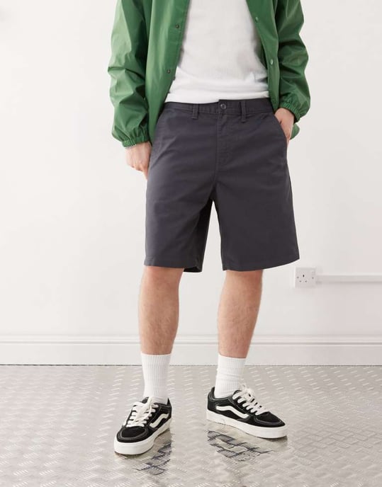 Vans autentiska avslappnade chino-shorts i mörkgrått - Image 2