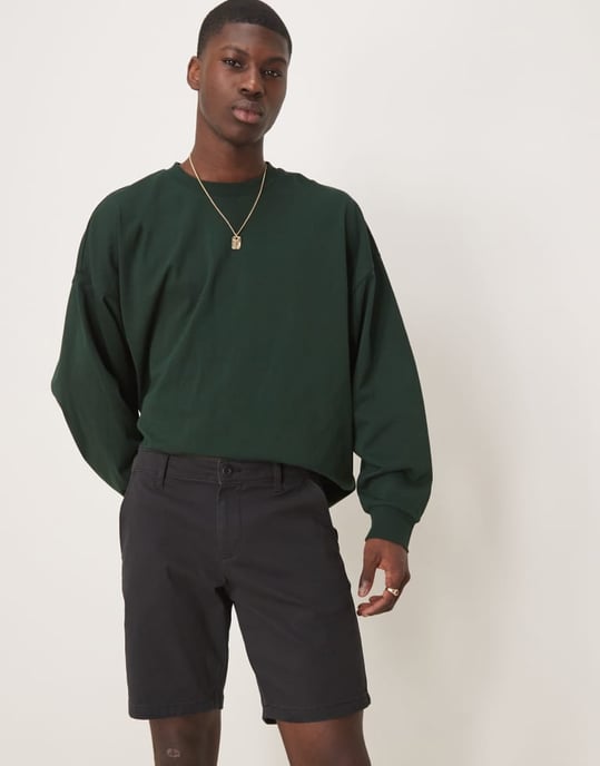 ASOS DESIGN slim regular längd chino shorts i svart - Image 2