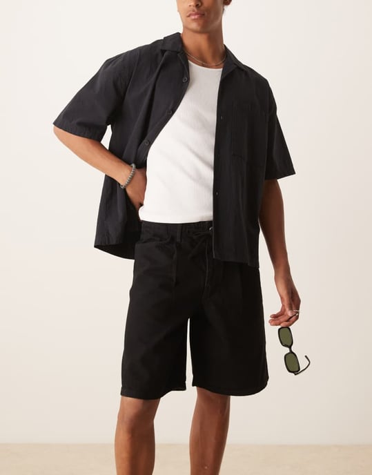 ASOS DESIGN midi längd vida denimshorts med knytning framtill i svart tvätt - Image 2