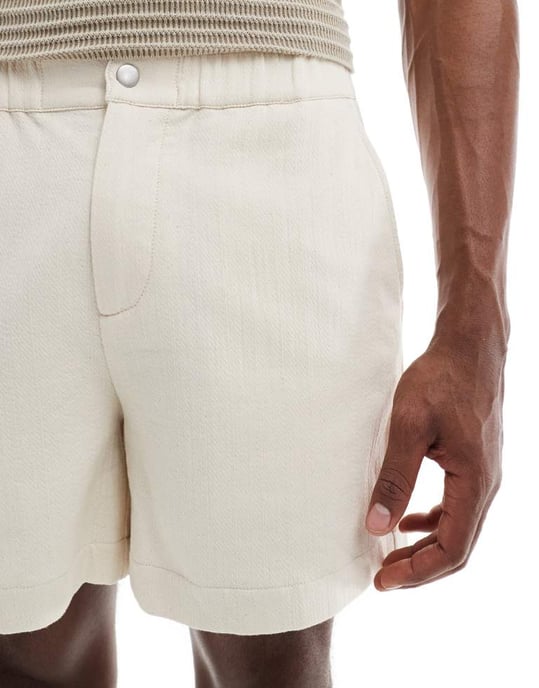 ASOS DESIGN breda korta texturerade shorts i ecru - Image 3