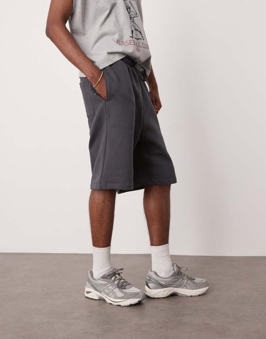 ASOS DESIGN tung oversized shorts 400gsm i kolgrå - KOLGRÅ - KOLGRÅ - Image 4