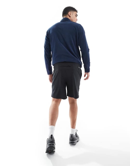 Columbia Hike Color Block-shorts i svart - Image 4
