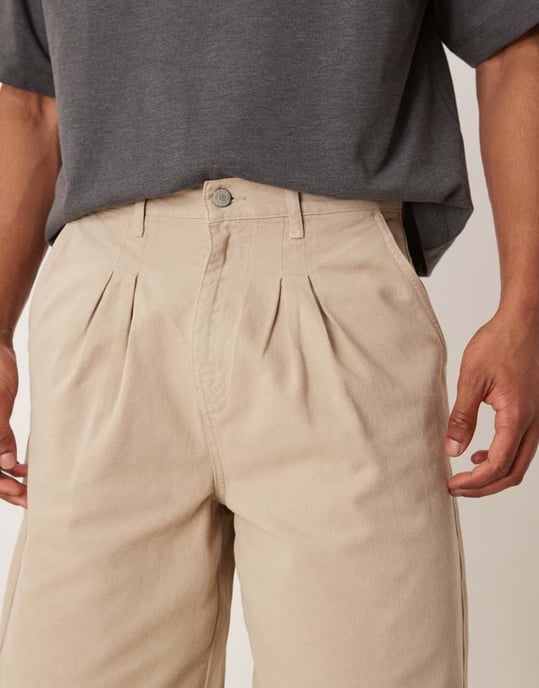ASOS DESIGN lång längd denim cargo jorts med dubbelveck i khaki - Image 3