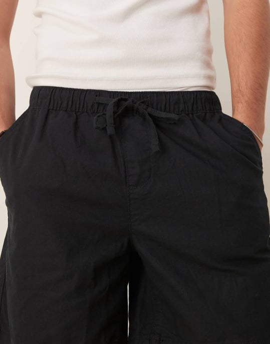 ASOS DESIGN breda linneblandade shorts i svart - Image 3