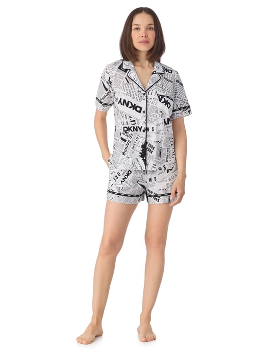 Short sleeve notch collar and boxer set in white newspaper - Image 1