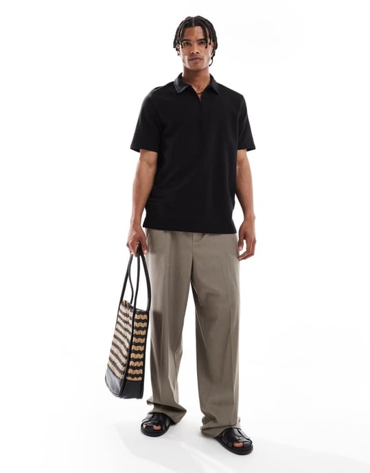 Jack & Jones texturerad zip polo i svart - Image 2