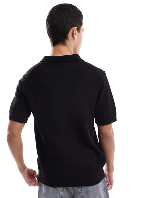 Jack & Jones Premium polo skjorta med delad krage i boucle-textur i svart - Image 4