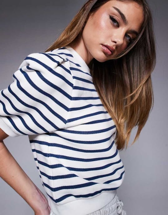 ASOS DESIGN randig t-shirt med kort ärm i blått och vitt - Image 3