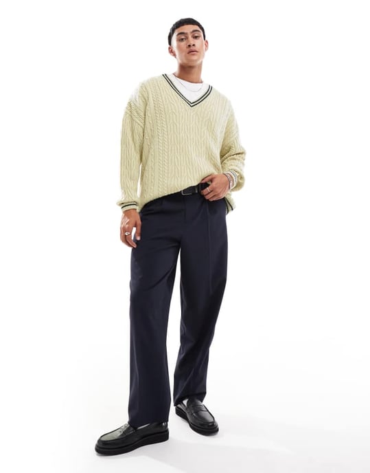 ASOS DESIGN oversized kabelstickad crickettröja i krämfärgad med marinblå detaljer - Image 3