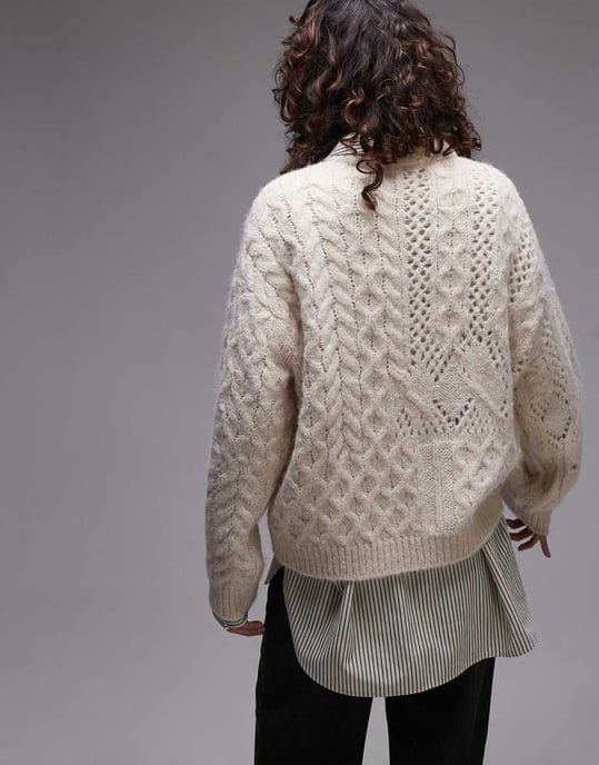 Topshop knitted lofty cable relaxed jumper in ivory - Image 4