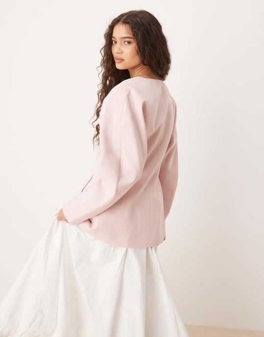 ASOS DESIGN kragslös blazer med figursydd midja i linne i rosa - Image 4