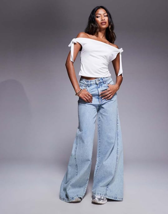 ASOS DESIGN slinky off-shoulder med båtdetalj i elfenben - Image 4