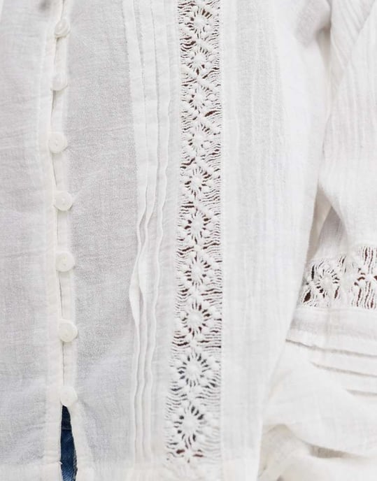 ENDAST knytfront långärmad topp med broderade detaljer i vitt - Image 2