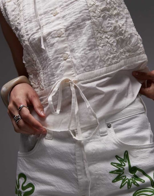 Topshop korshatch ärmlös topp i elfenben - Image 3