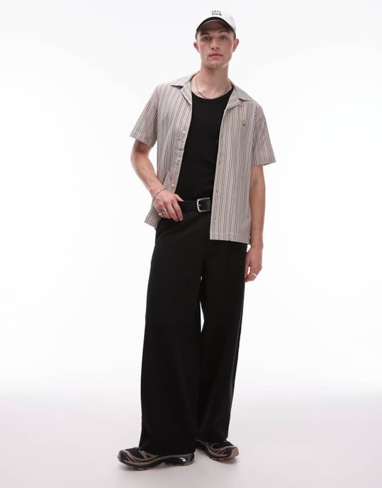 Tommy Hilfiger stickad randig kortärmad skjorta i beige - Image 3