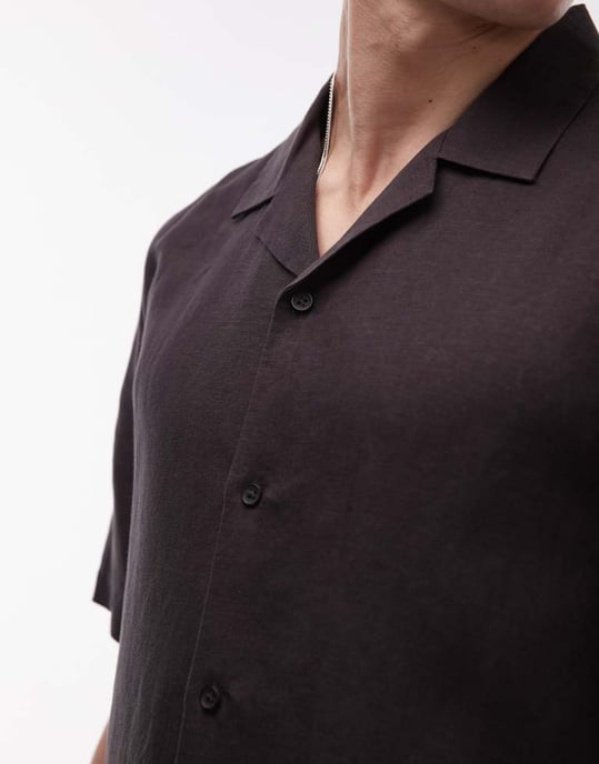 Topman regular fit kortärmad skjorta i linneblandning i svart - Image 2