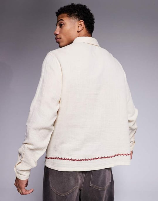 ASOS DESIGN boxig texturerad skjorta med kanttryck - Image 4