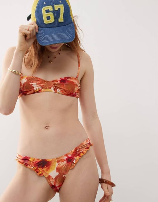 Motel pali hibiscus print ruffle bikini top in peach - Image 3
