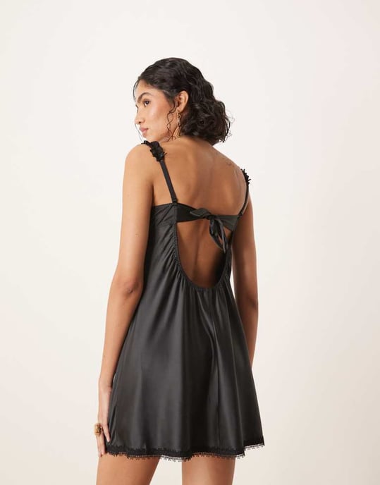 For Love & Lemons Love Garden sidentunika i svart multi - Image 4