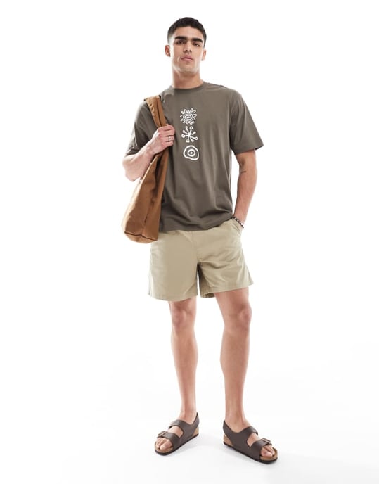 ONLY & SONS oversized t-shirt med gammaldags tryck på ryggen i brunt - Image 3