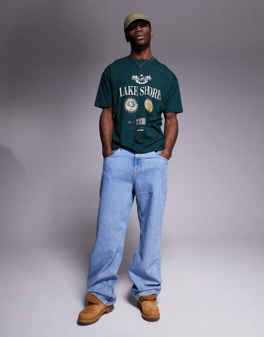 ASOS DESIGN oversized t-shirt med varsitygrafik i mörkgrön - Image 2