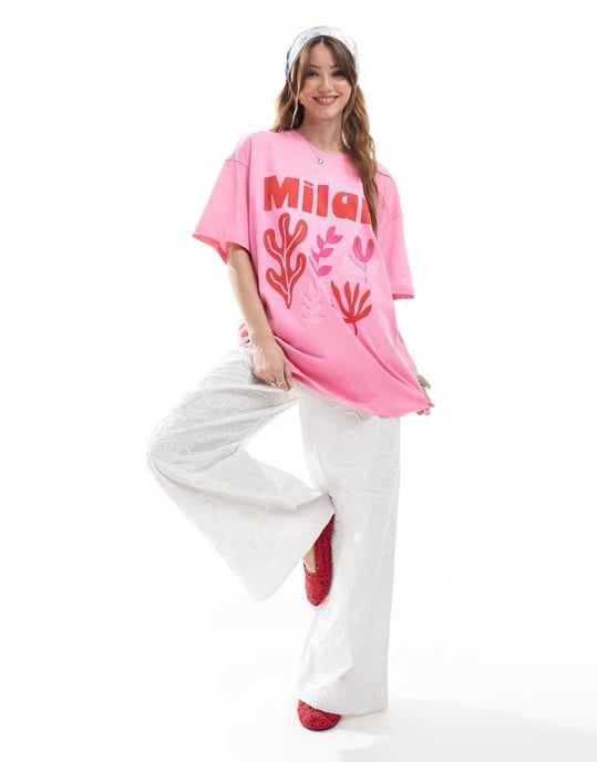 ENDAST Milan grafisk oversized t-shirt i rosa - Image 3