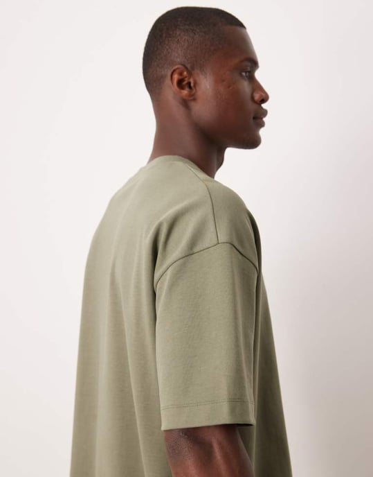 ASOS DESIGN tung oversized t-shirt i khaki mjuk känsla - Image 3
